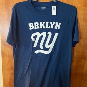Old Navy women’s BRKLYN Tee